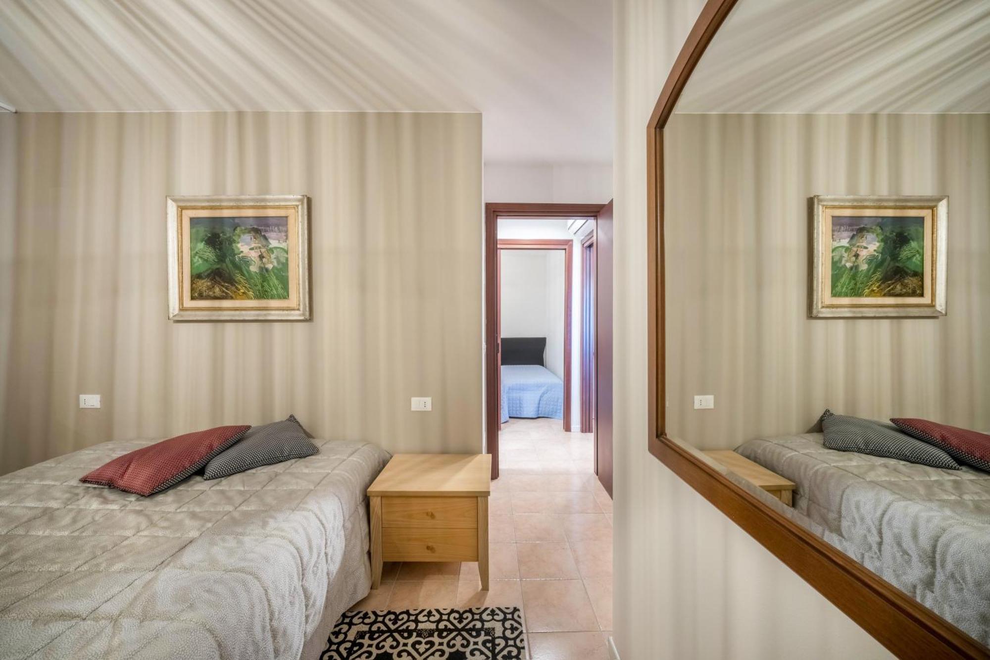 Apartamento La Terrazza Sul Faro Lignano Sabbiadoro Exterior foto